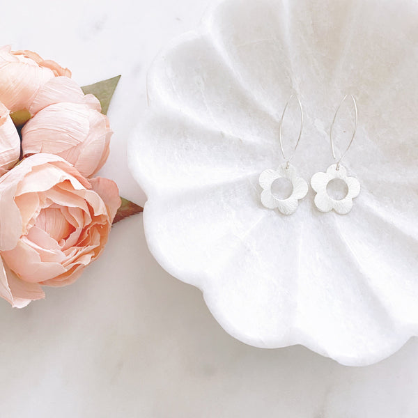 Daisy Earrings, Flower Earrings, Silver Drop Earrings, Best Friend Birthday Gifts, DAISY