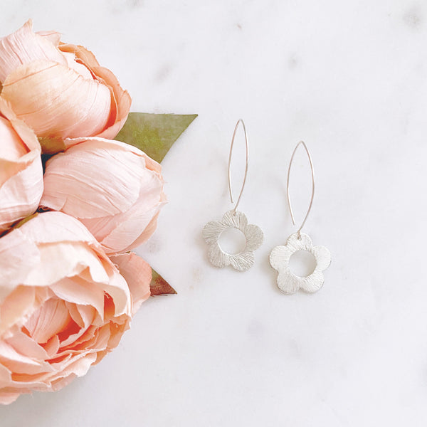 Daisy Earrings, Flower Earrings, Silver Drop Earrings, Best Friend Birthday Gifts, DAISY