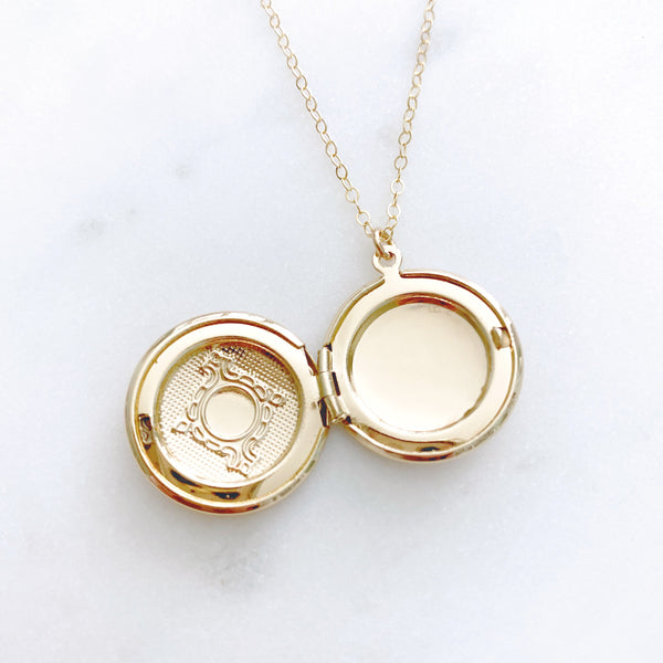 Gold Locket Necklace, Locket Necklace for Photo, Christmas Gift for Mom from Daughter,  VIOLET